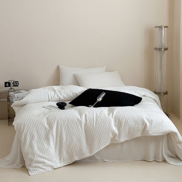 Logan Modern Pleated Striped Bedding Set / Pink (Final Sale)