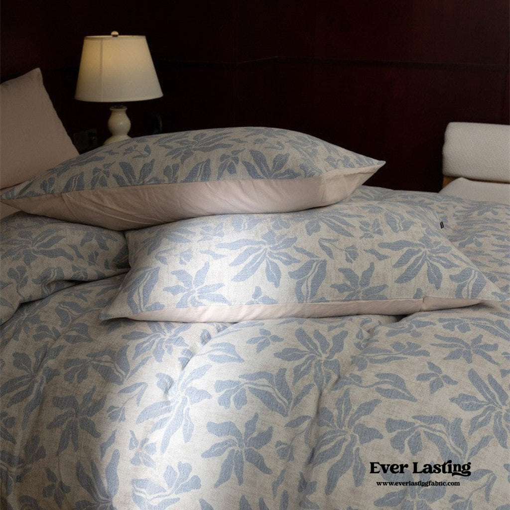 Lucien Silky Vintage Jacquard Bedding Set / Blue