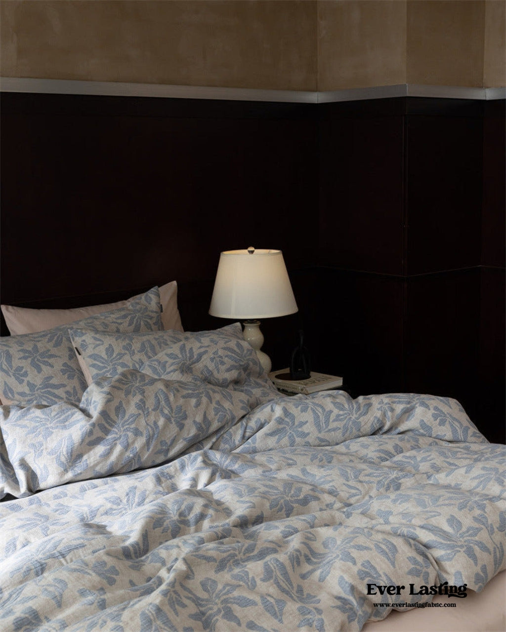 Lucien Silky Vintage Jacquard Bedding Set / Brown