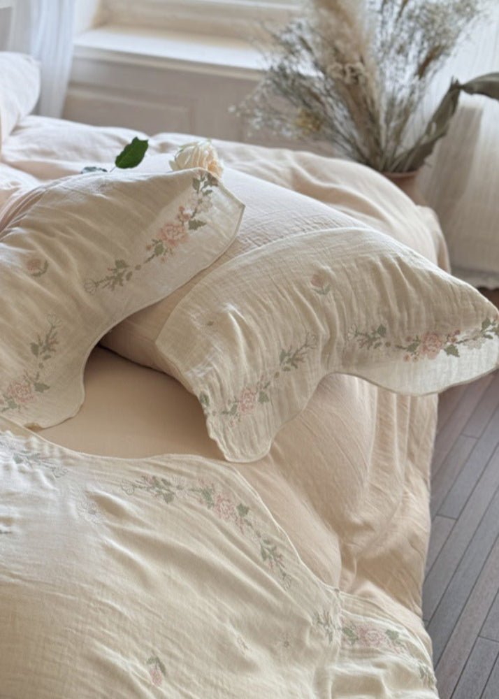 Maeve Floral Double Gauze Bedding Set / Khaki