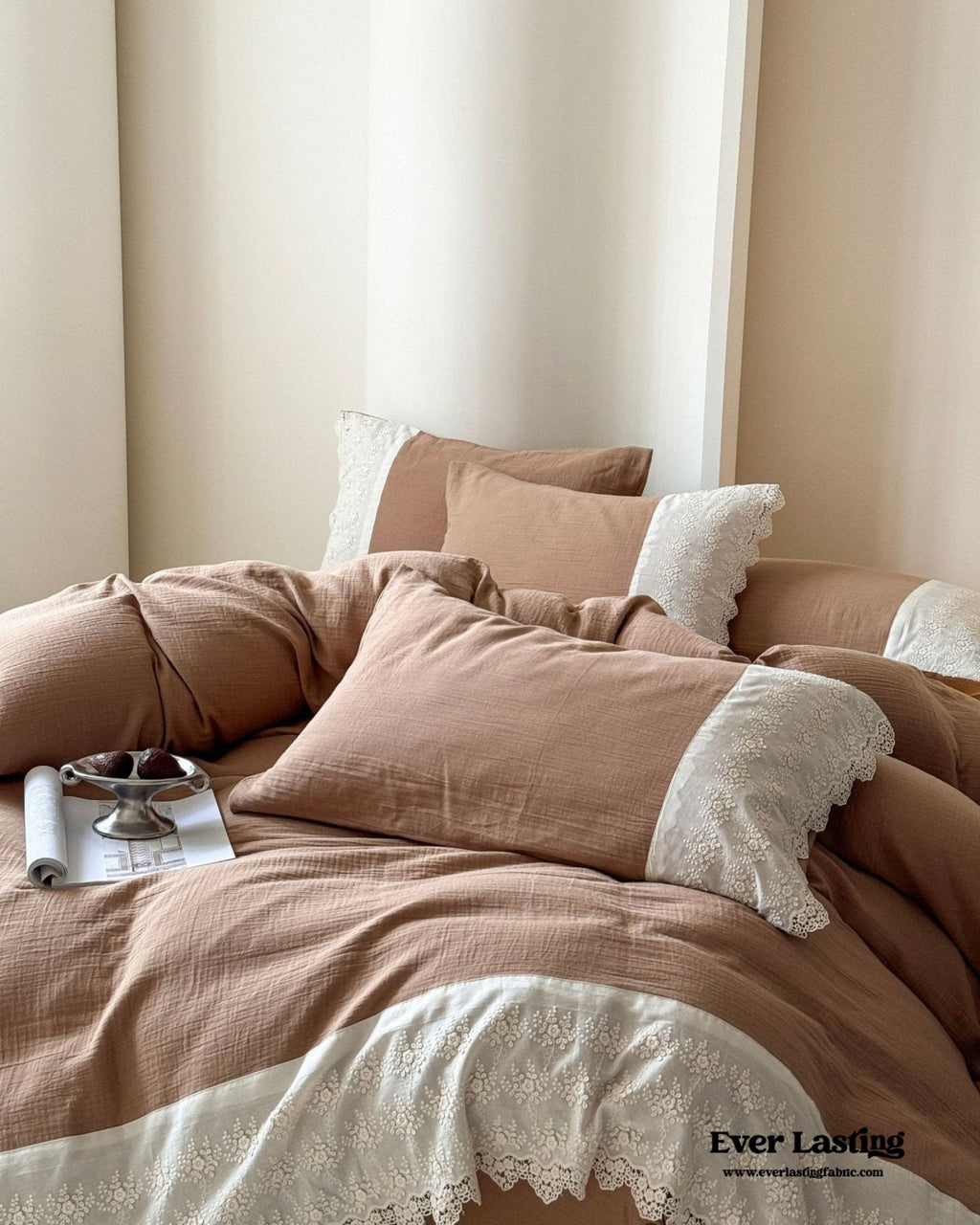 Margaux Lace Double Gauze Bedding Set / Chocolate Brown