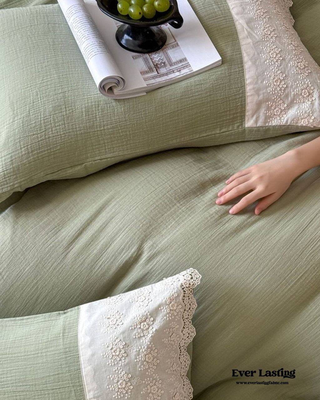 Margaux Lace Double Gauze Bedding Set / Chocolate Brown