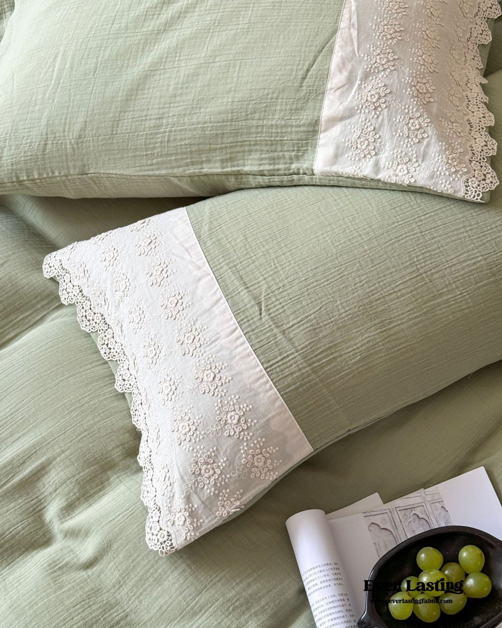 Margaux Lace Double Gauze Bedding Set / Sage Green