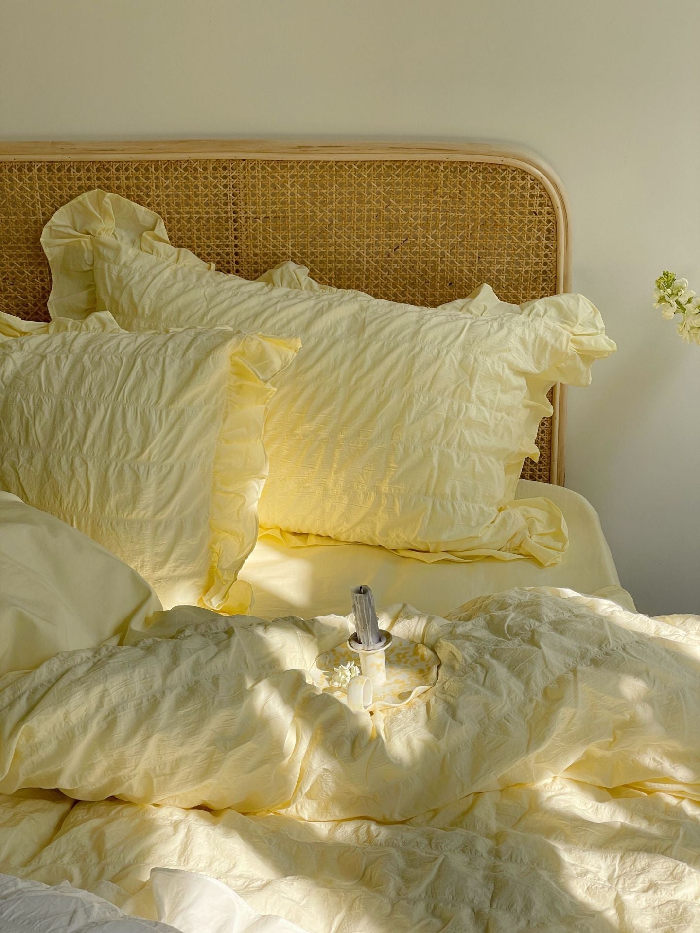 Marshmallow Puff Ruffle Bedding Set / Yellow