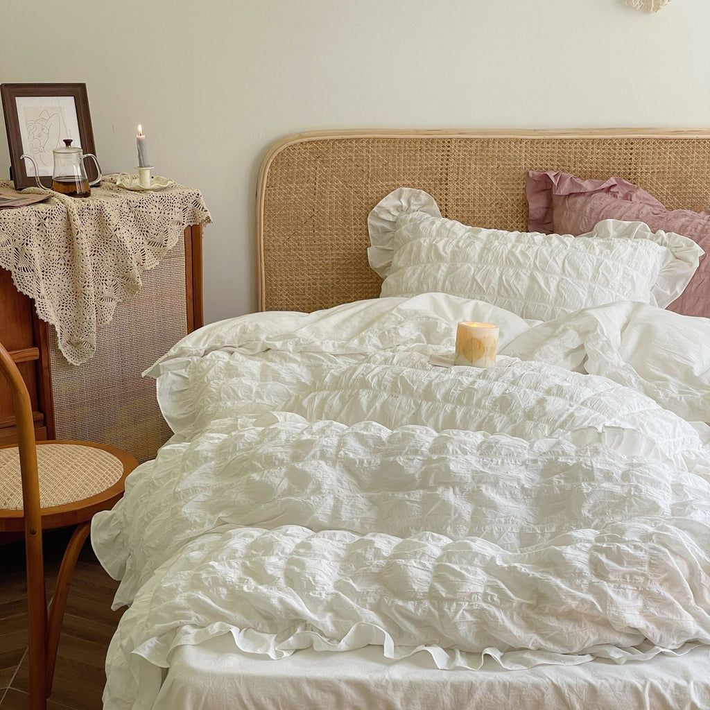 Marshmallow Puff Ruffle Bedding Set / Yellow