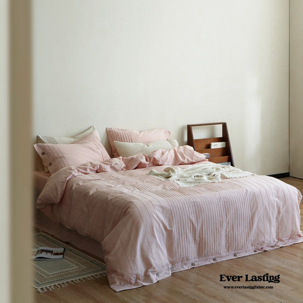 Milo Minimalist Solid Button Bedding Set / Pink