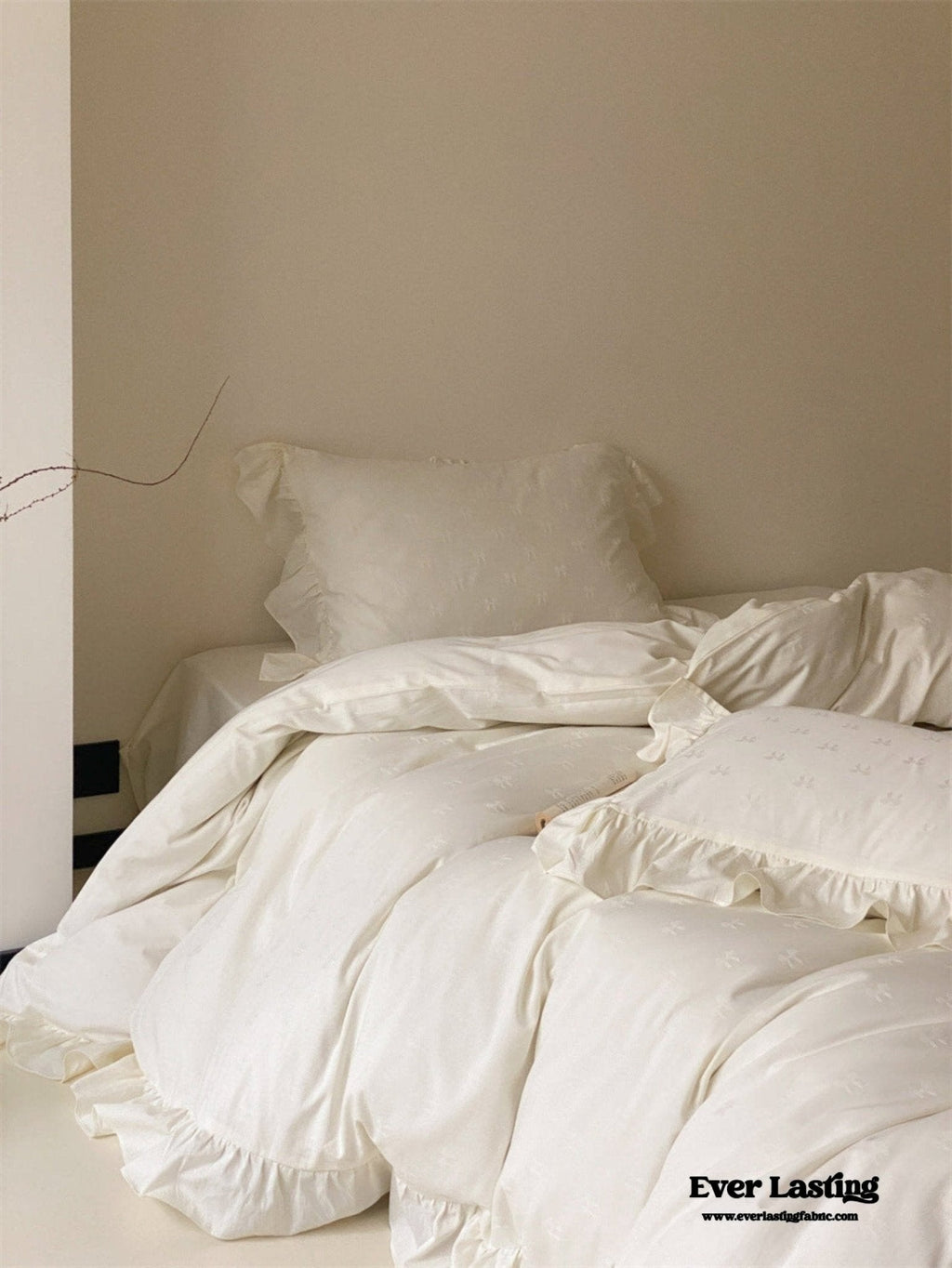 Mimi Ribbon Ruffle White Bedding Set