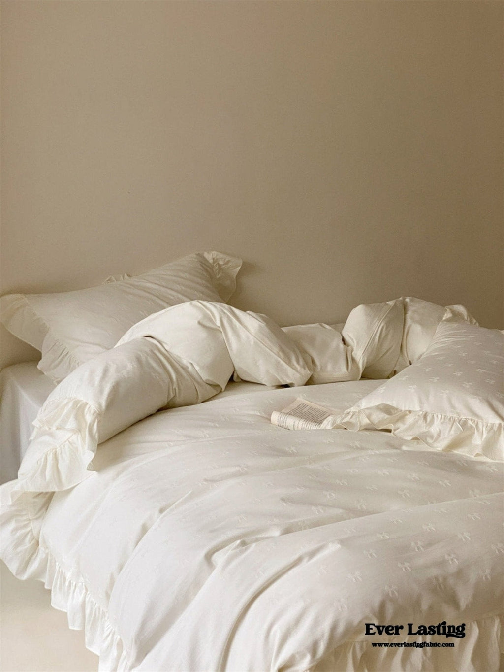 Mimi Ribbon Ruffle White Bedding Set