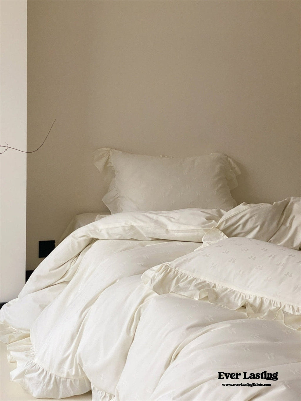 Mimi Ribbon Ruffle White Bedding Set