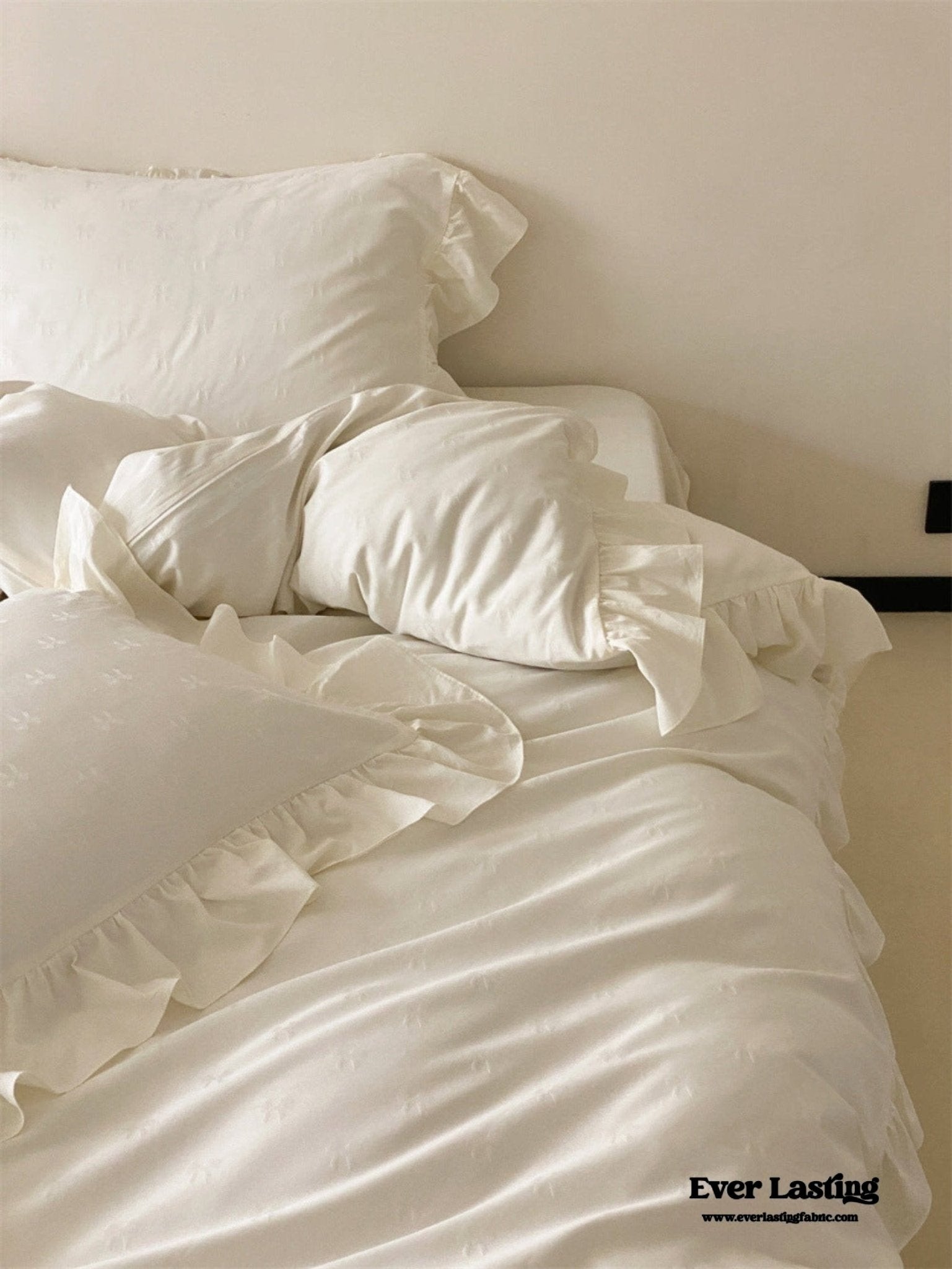 Mimi Ribbon Ruffle White Bedding Set