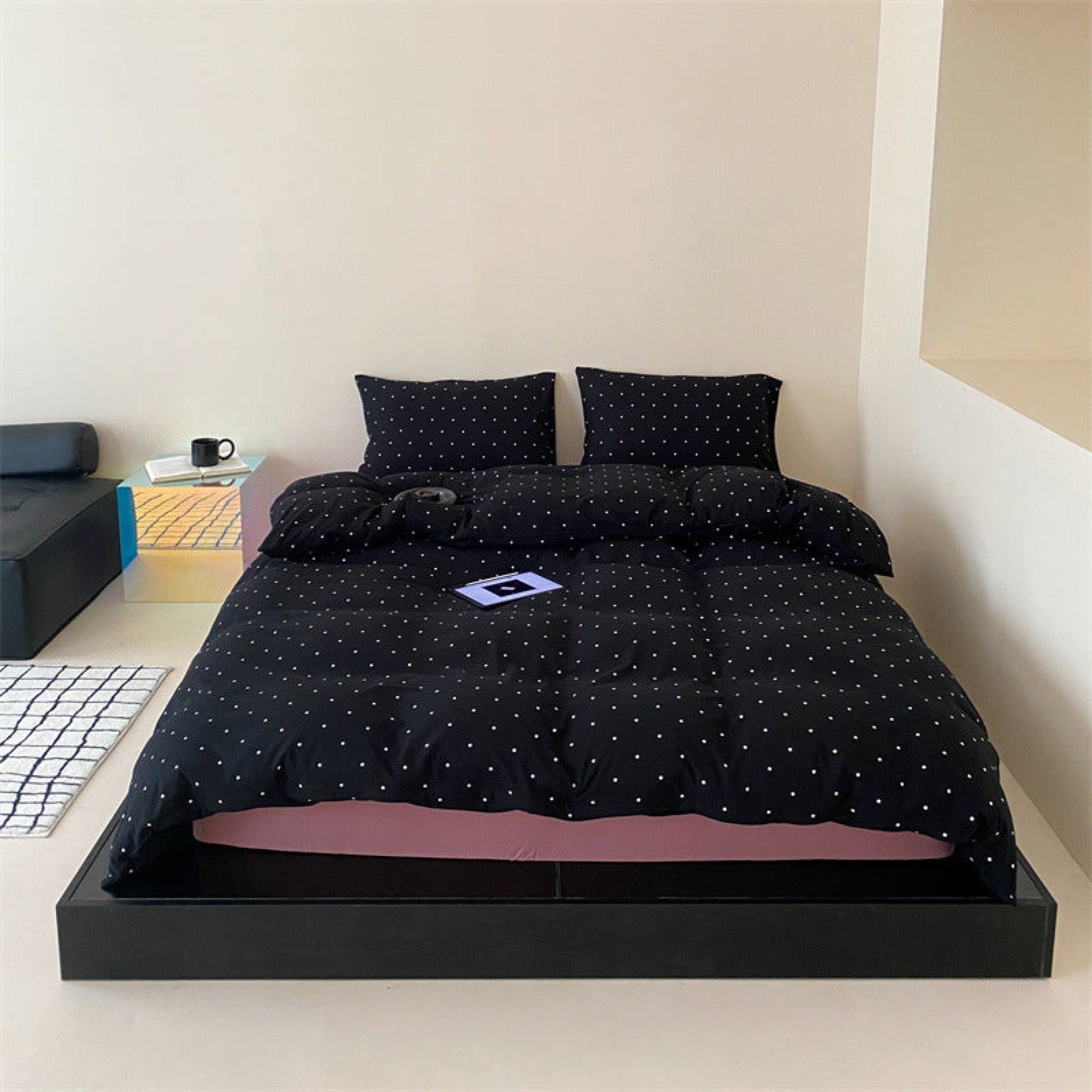 Mini Polka Dot Jersey Knit Bedding Set / Black + Pink