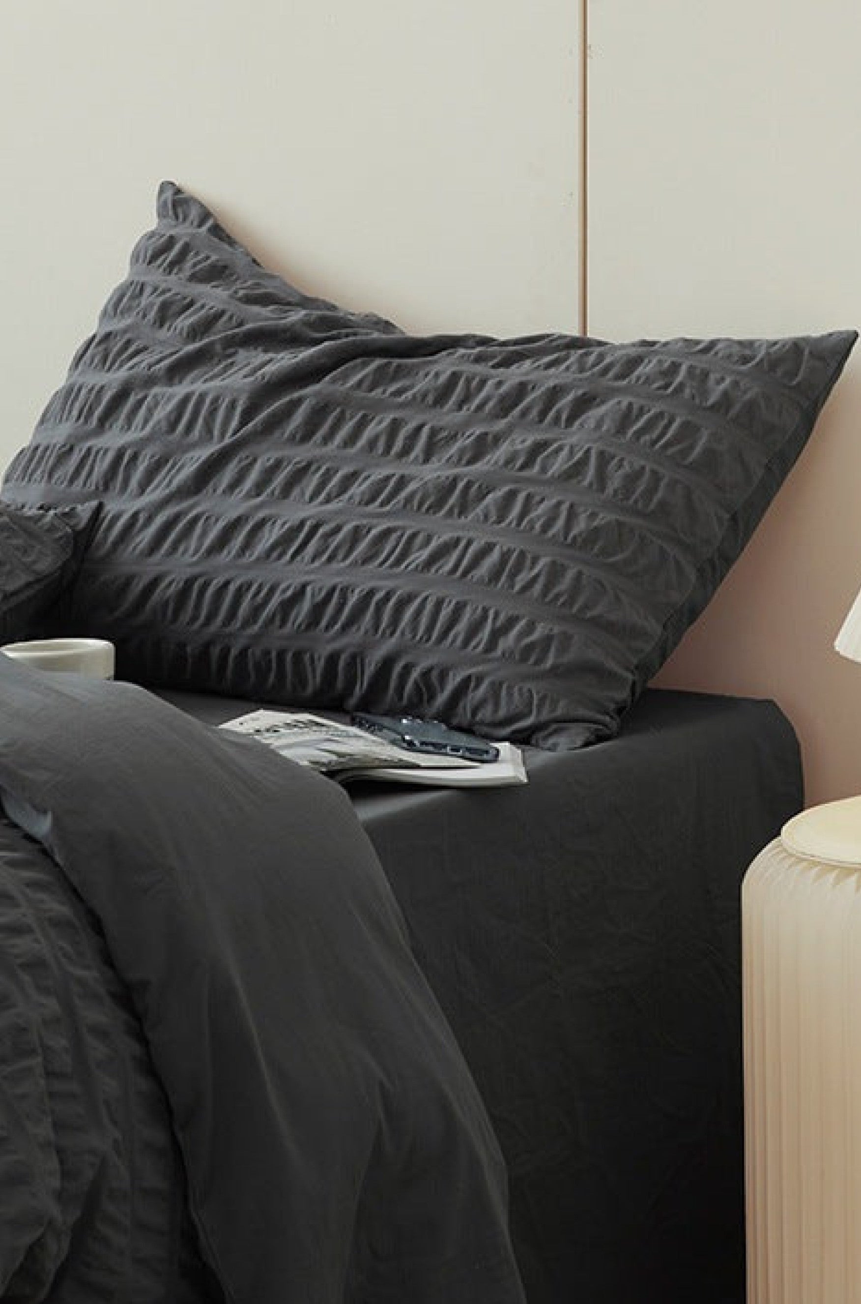 Minimal Bubble Textured Bedding Set / Blue