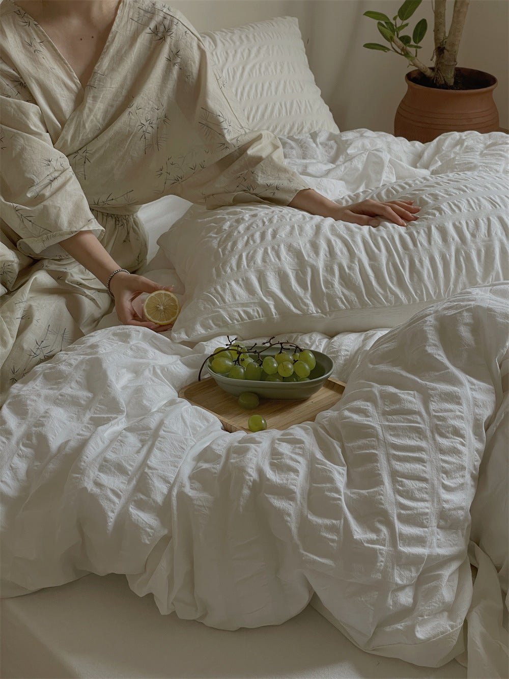 Minimal Bubble Textured Bedding Set / Blue