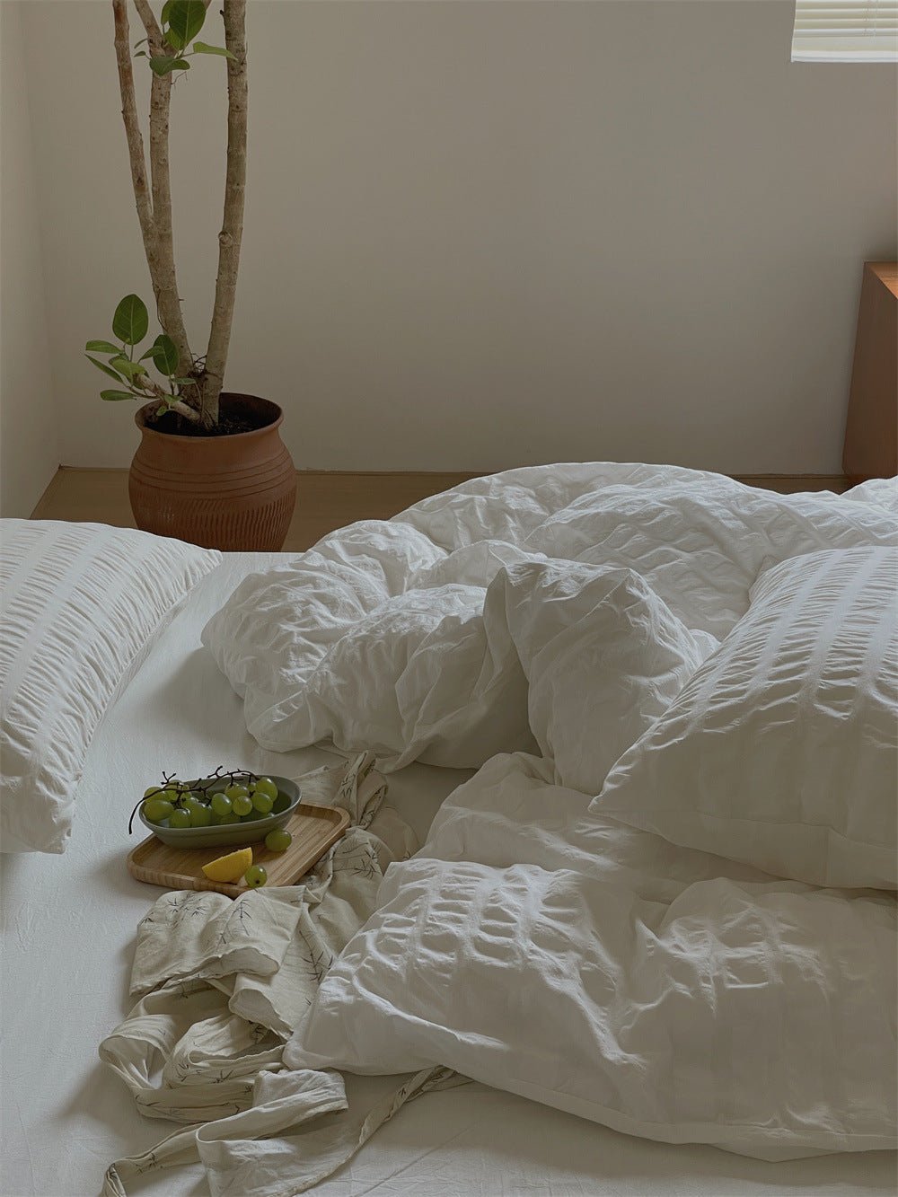 Minimal Bubble Textured Bedding Set / Blue