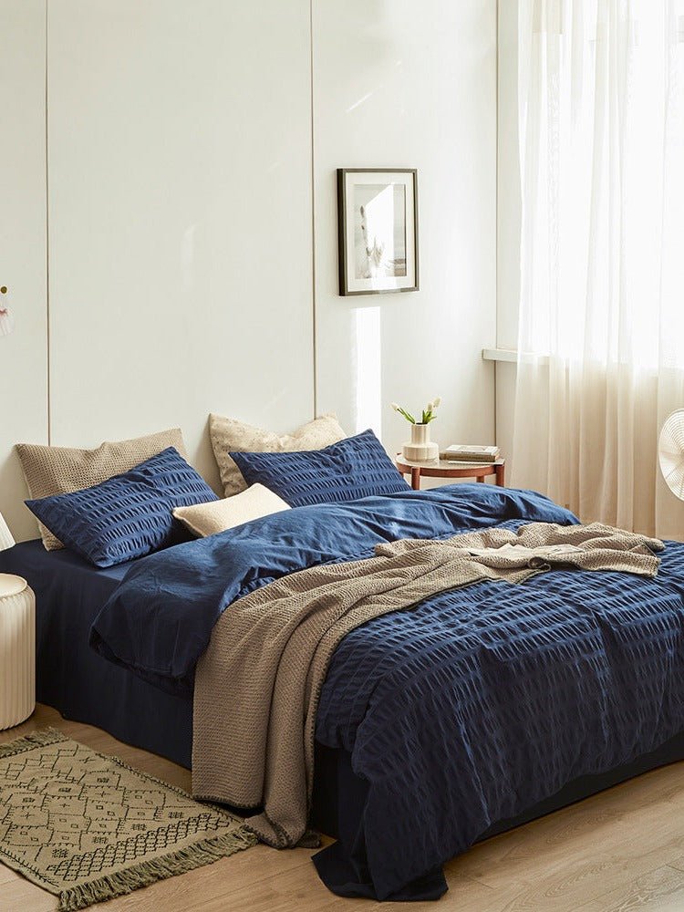 Minimal Bubble Textured Bedding Set / White