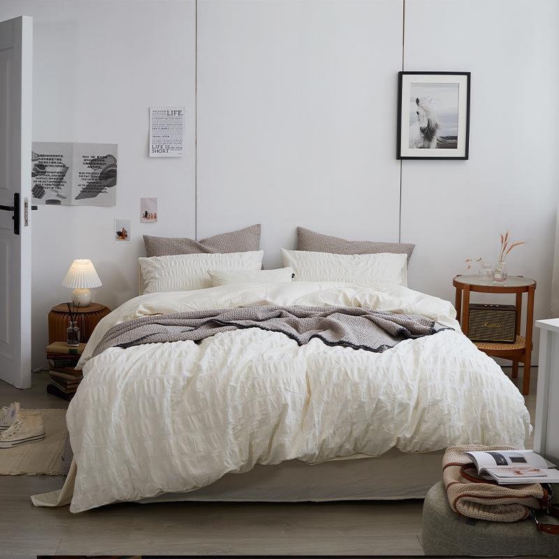 Minimal Bubble Textured Bedding Set / White