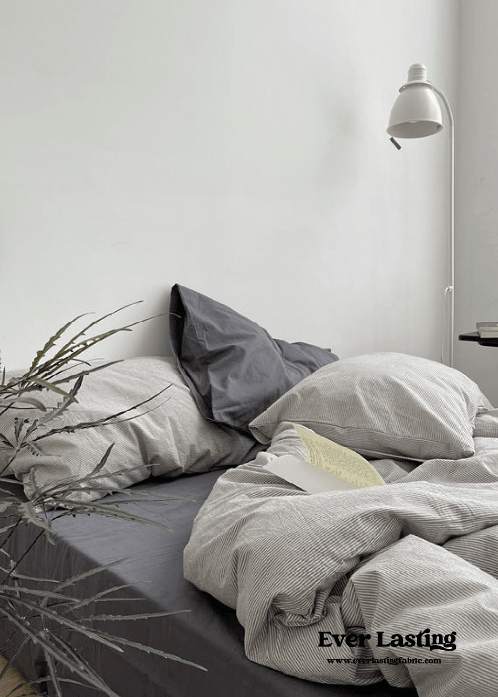 Minimal Mixed Gingham Bedding Set / White