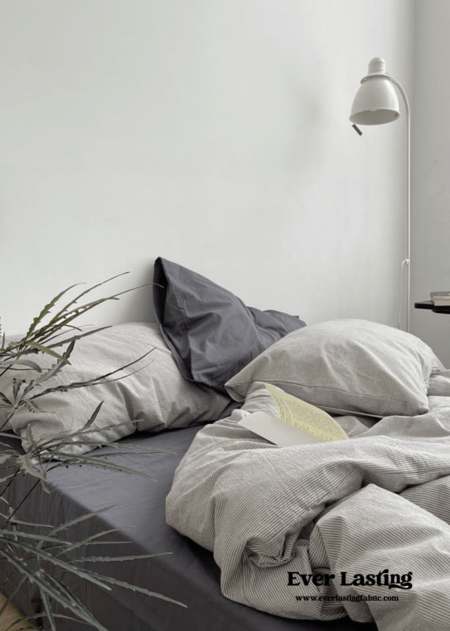 Minimal Mixed Gingham Bedding Set / White