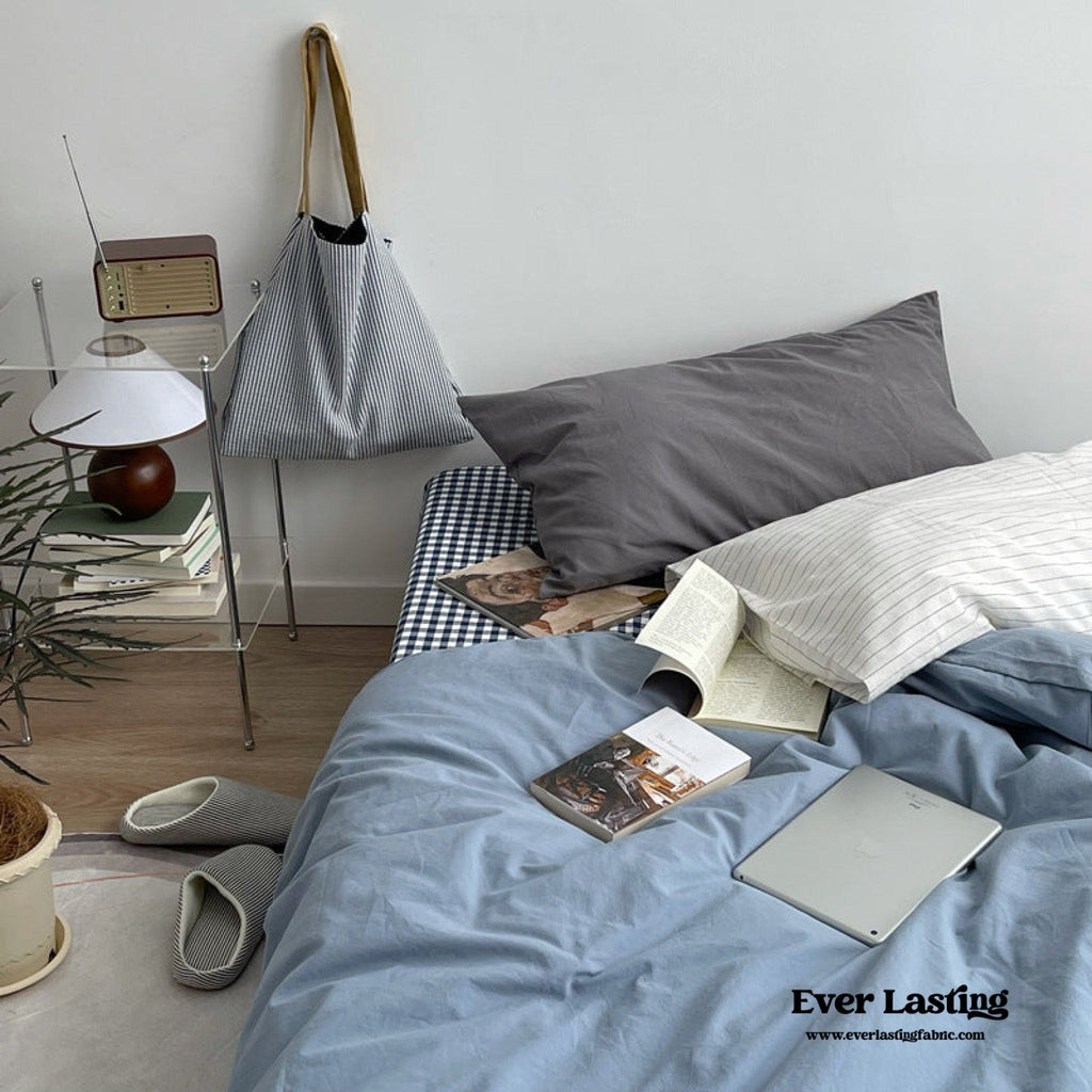 Minimal Mixed Gingham Bedding Set / White