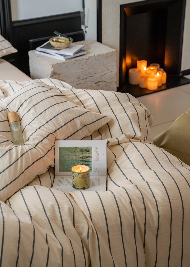 Minimalist Vertical Stripe Bow Ties Bedding Set / Beige Custard