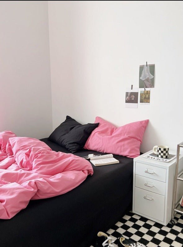 Mixed Color Bedding Set / Barbie Pink + Pastel Pink