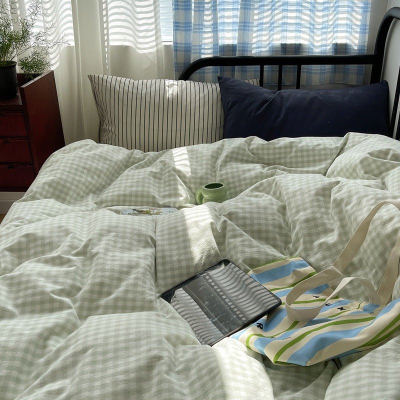 Mixed Gingham Striped Bedding Set / Pink