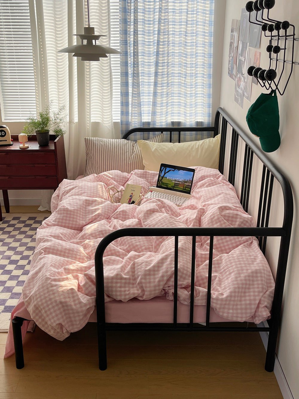 Mixed Gingham Striped Bedding Set / Pink