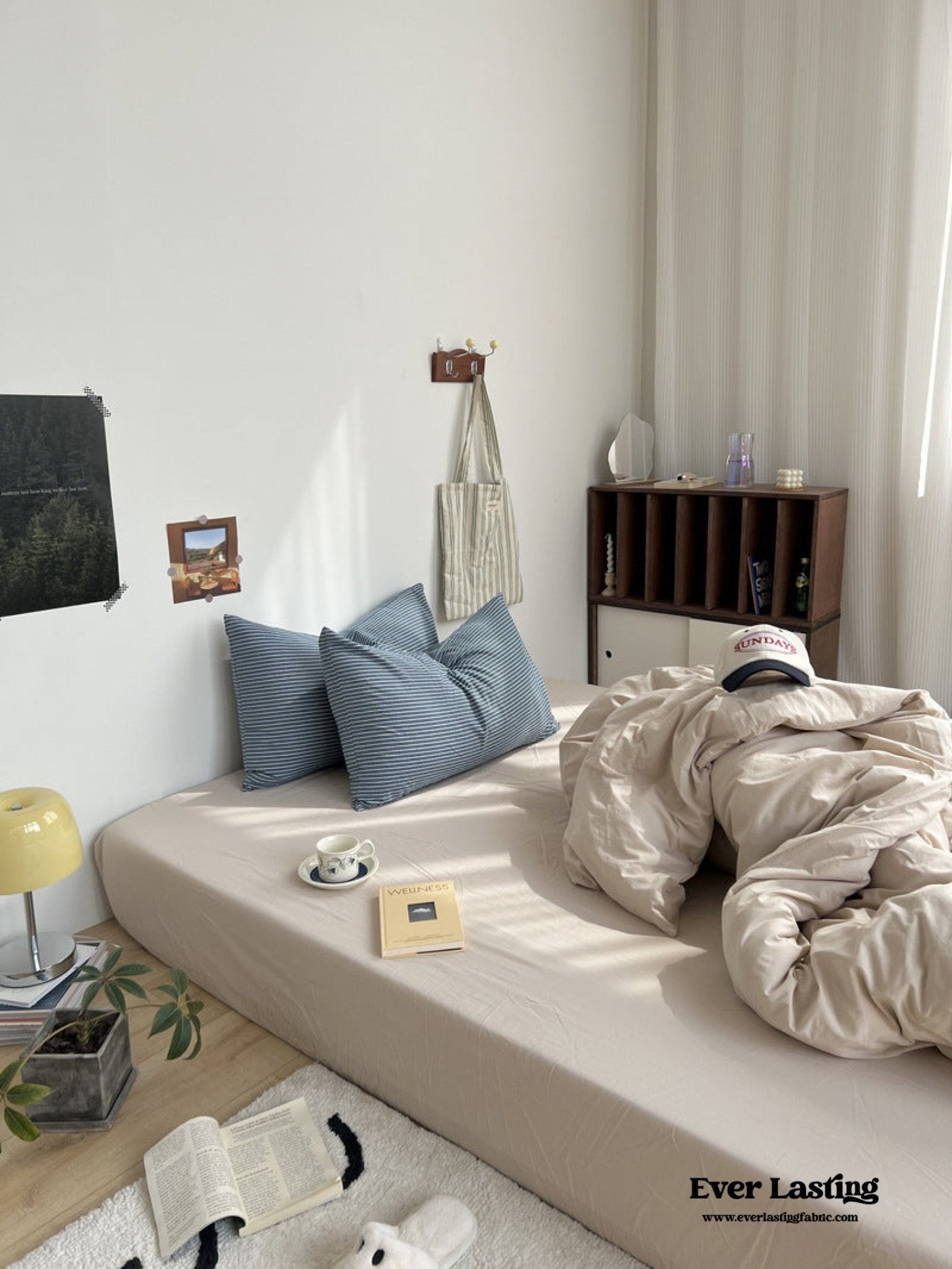 Mixed Stripe Washed Cotton Bedding Set / White + Red