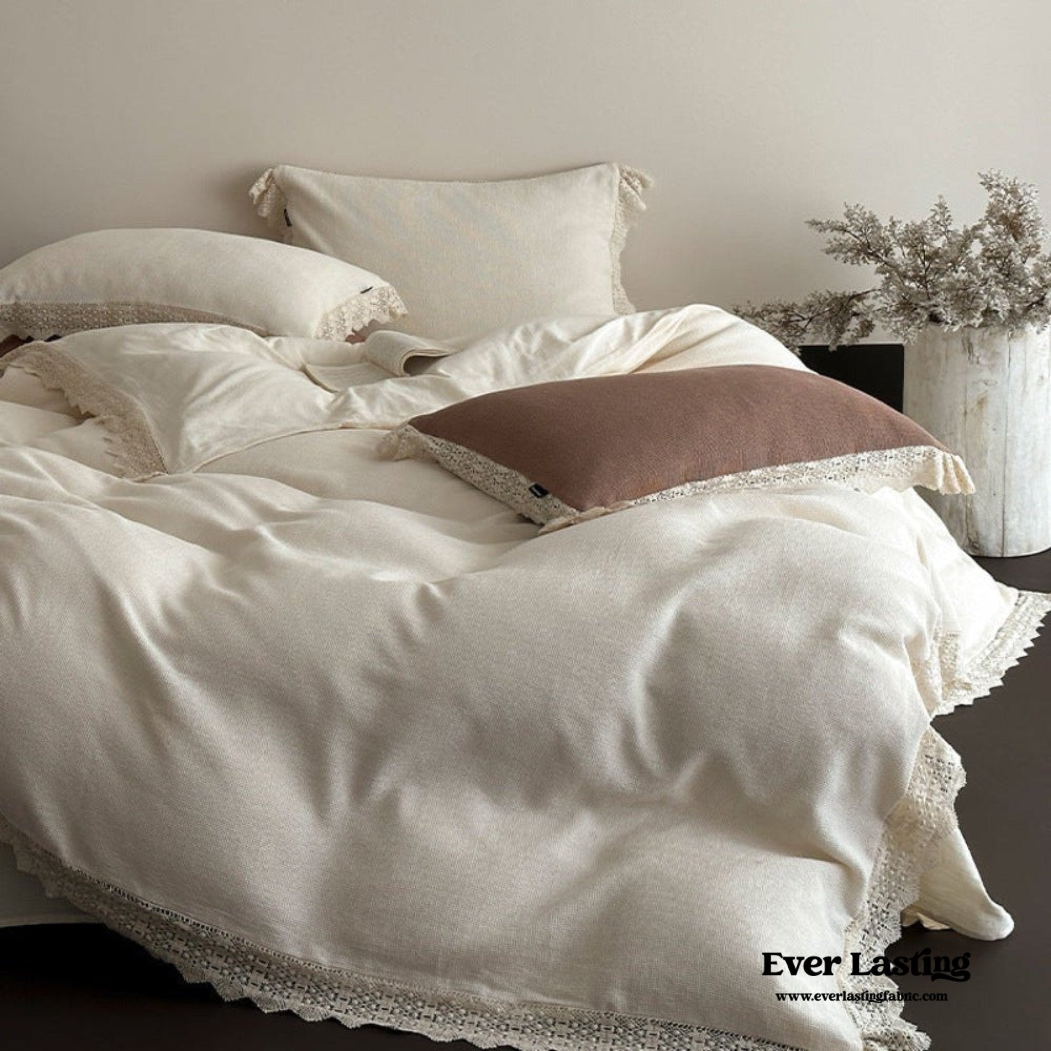 Nora Lace Double Gauze Ruffle Bedding Set / Beige