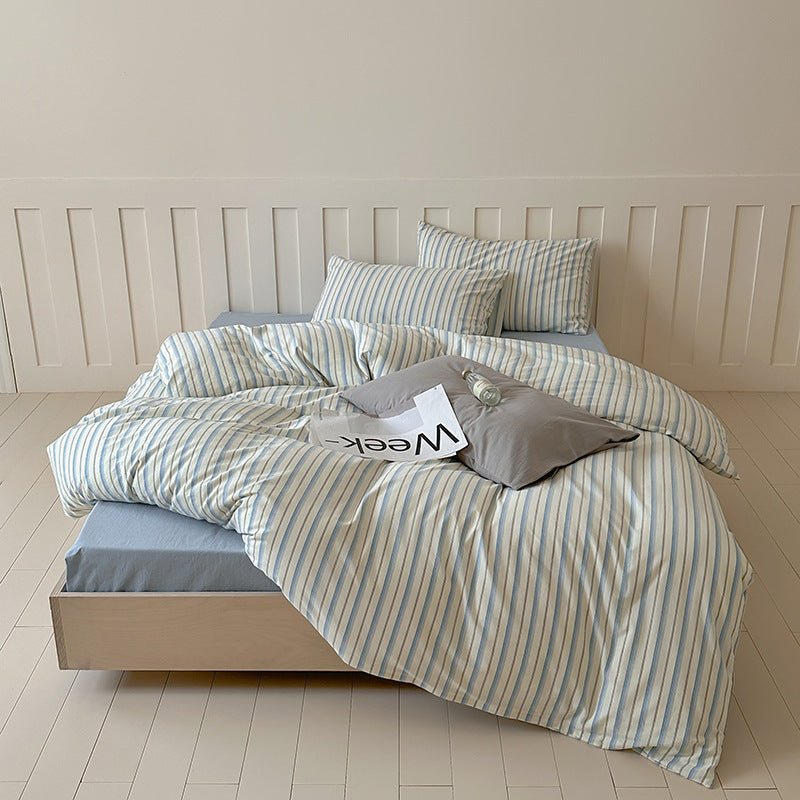 Parker Minimalist Striped Bedding Set / Khaki & Gray