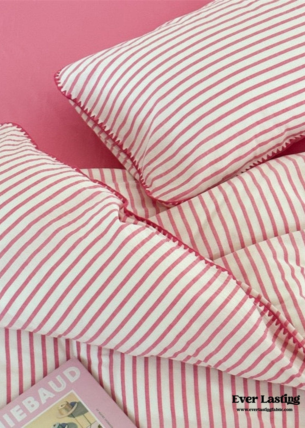 Pepper Candy Stripe Bedding Set / Fuchsia