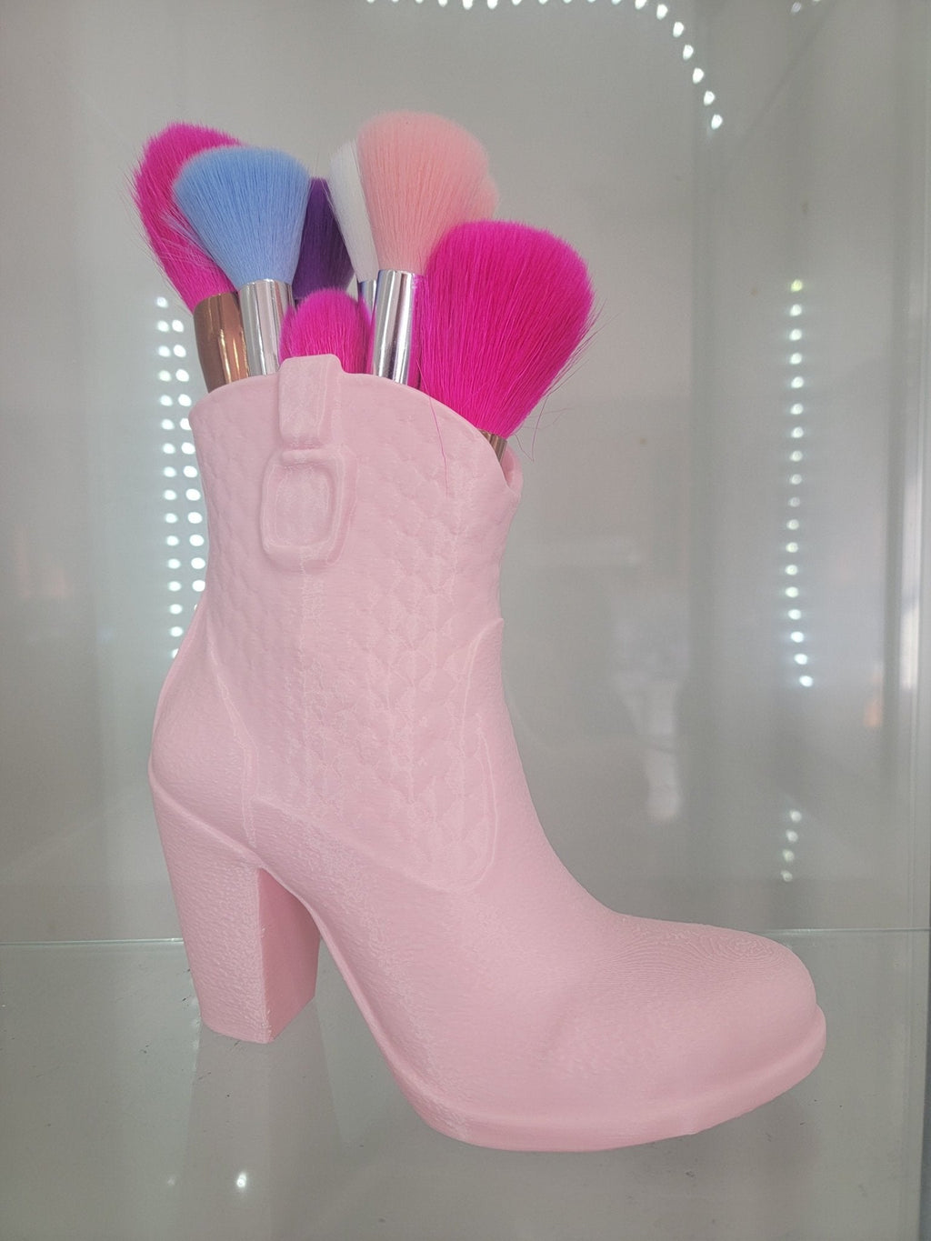 Pink Boot Makeup Brush Holder - Glamorous 3D-Printed Vanity Organizer