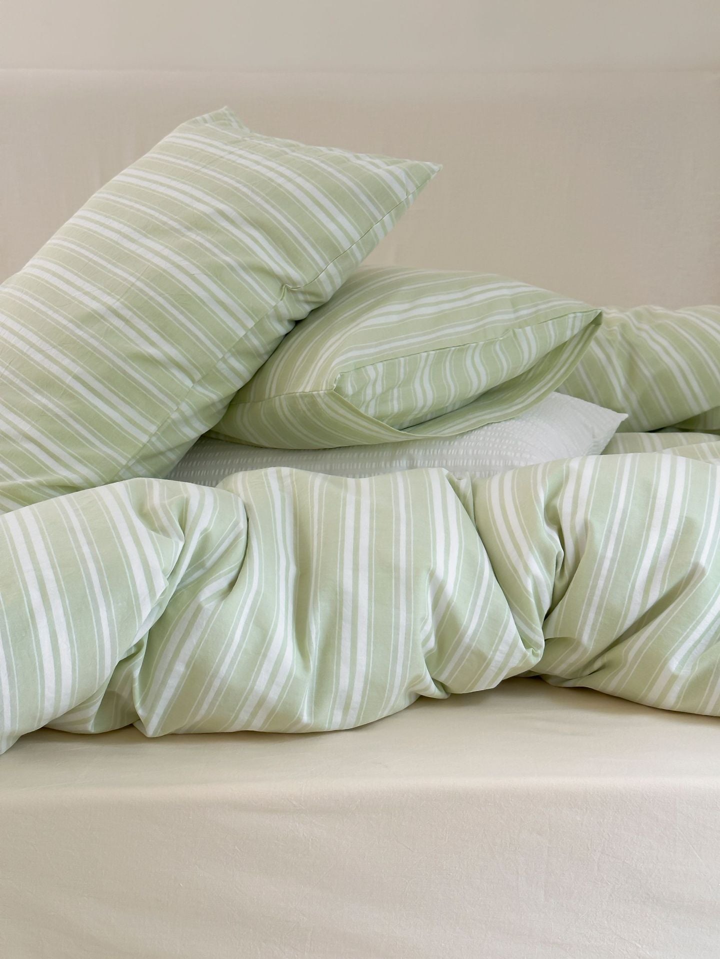 Refreshing Stripe Pillowcases / Yellow