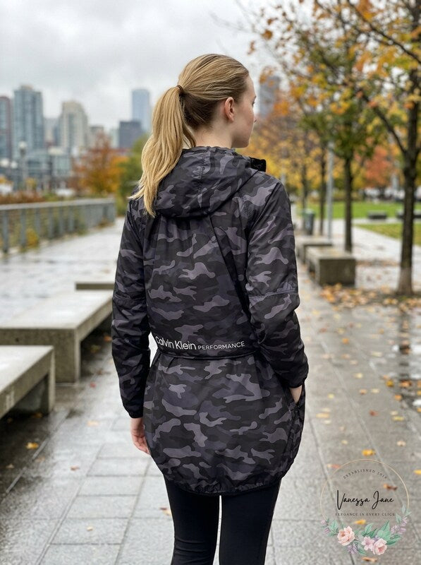 Calvin Klein Performance Camo-Print Packable Hooded Jacket, Size Small