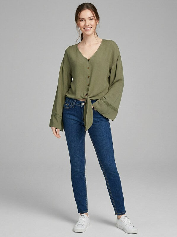 Ditsy Dream by Rdg Juniors Flare-Sleeved Tie-Waist Blouse, Size Small