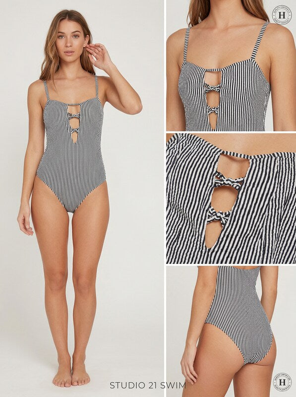 Volcom Stripe Away Printed One-Piece Swimsuit, Size XL