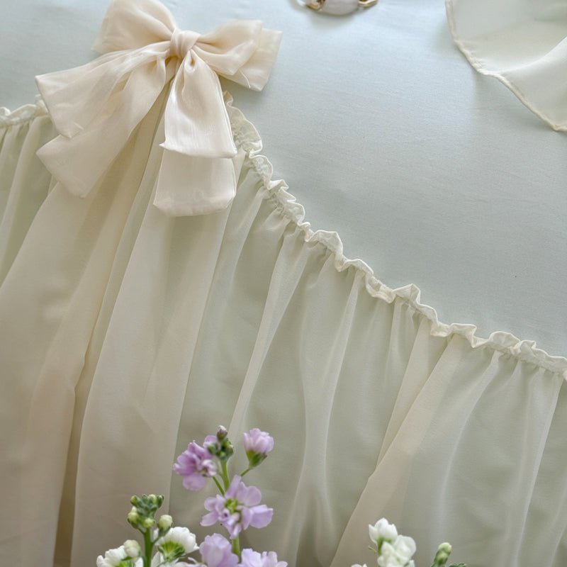 Ribbon Bow Airy Lace Bedding Set / Cream White