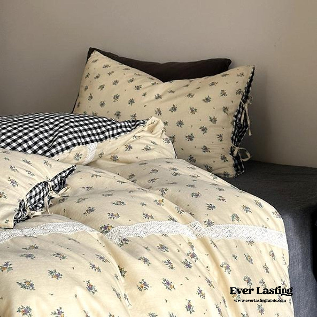 Rosalie Floral Lace Gingham Bedding Set / Pink