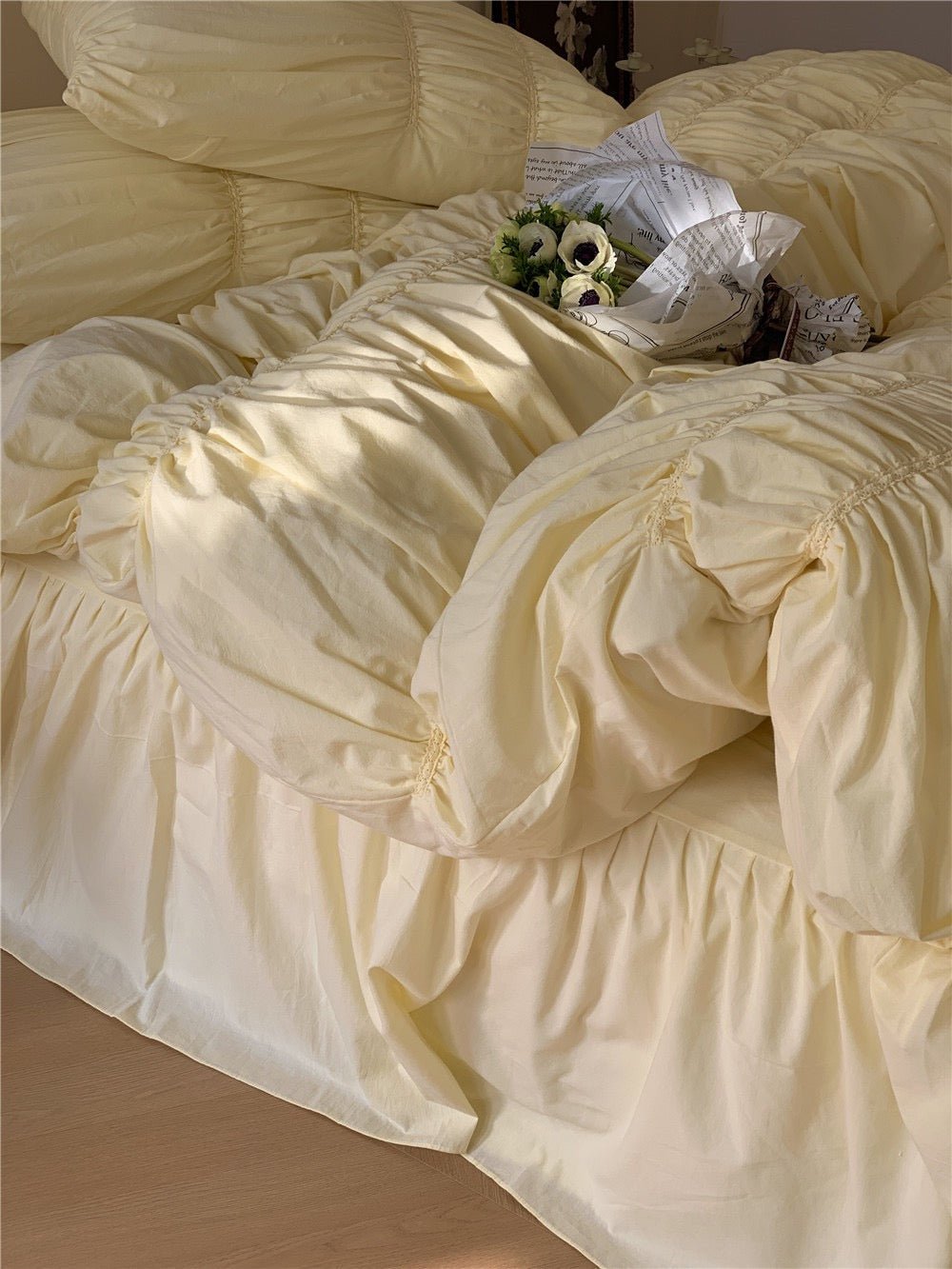 Royal Bedding Set / Beige