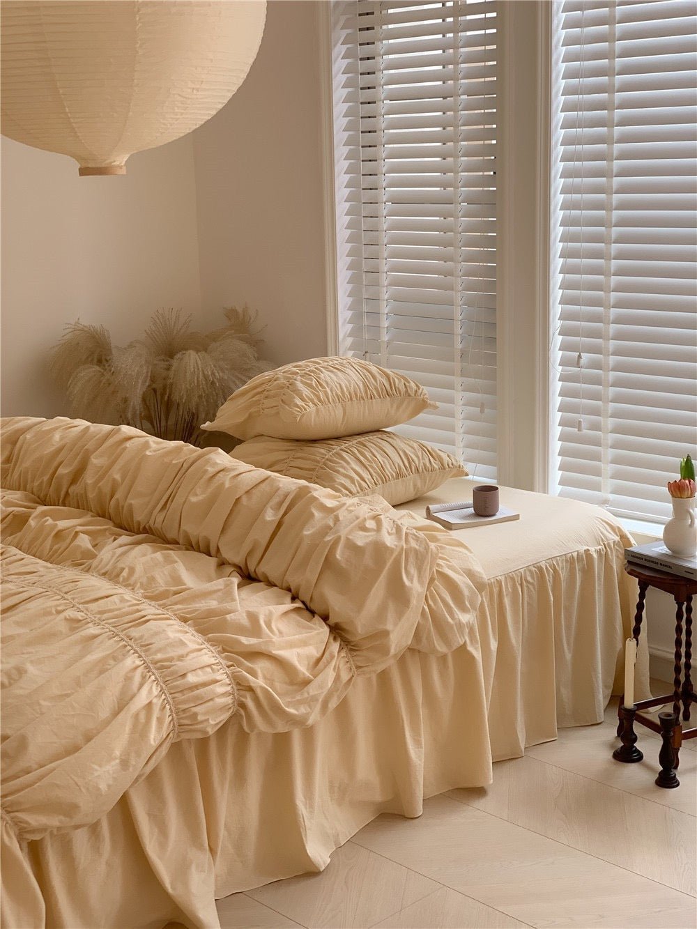 Royal Bedding Set / Beige
