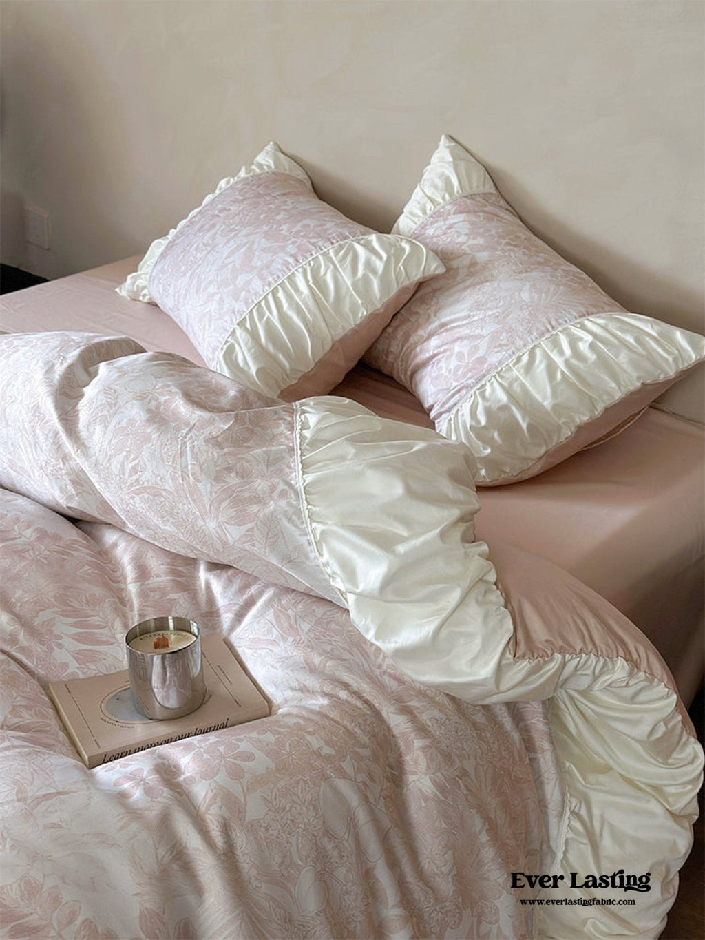 Royal Floral Ruffle Bedding Set / Green
