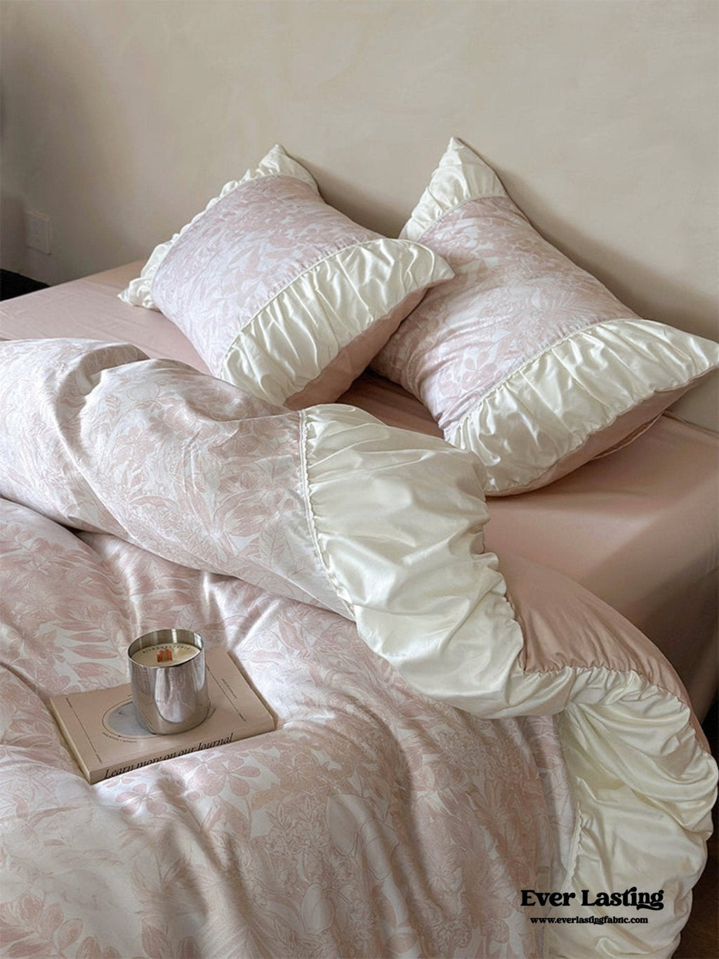 Royal Floral Ruffle Bedding Set / Pink