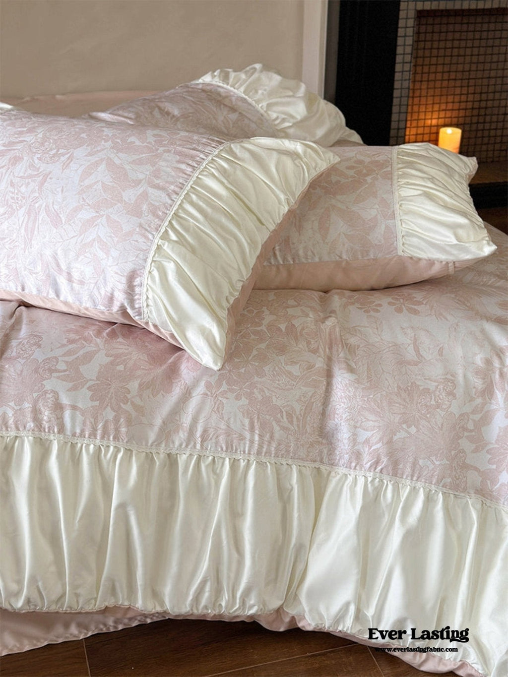 Royal Floral Ruffle Bedding Set / Pink