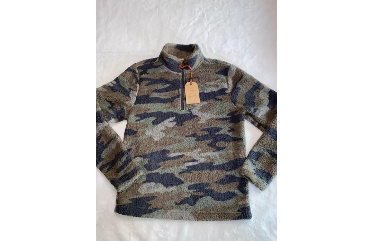 Weatherproof Mens Vintage Camo Sweatshirt, Size Medium