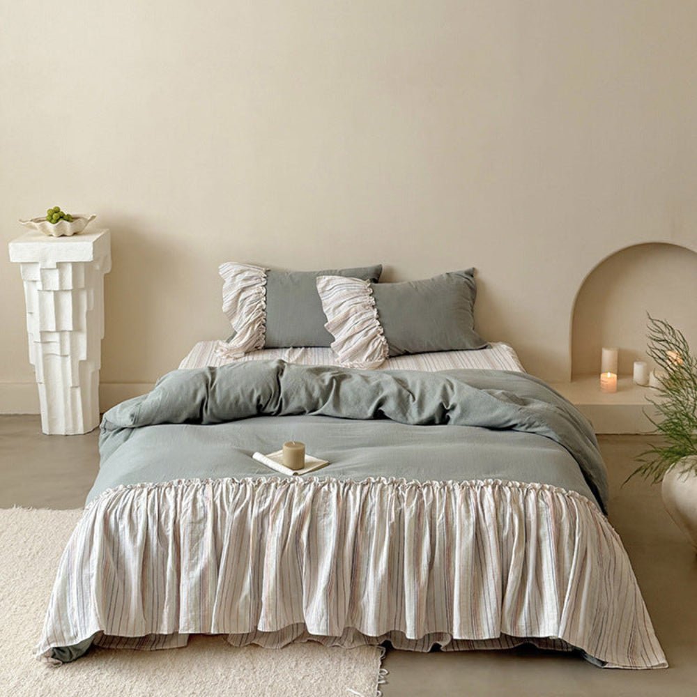Savannah Lace Ruffle Double Gauze Bedding Set / Gray