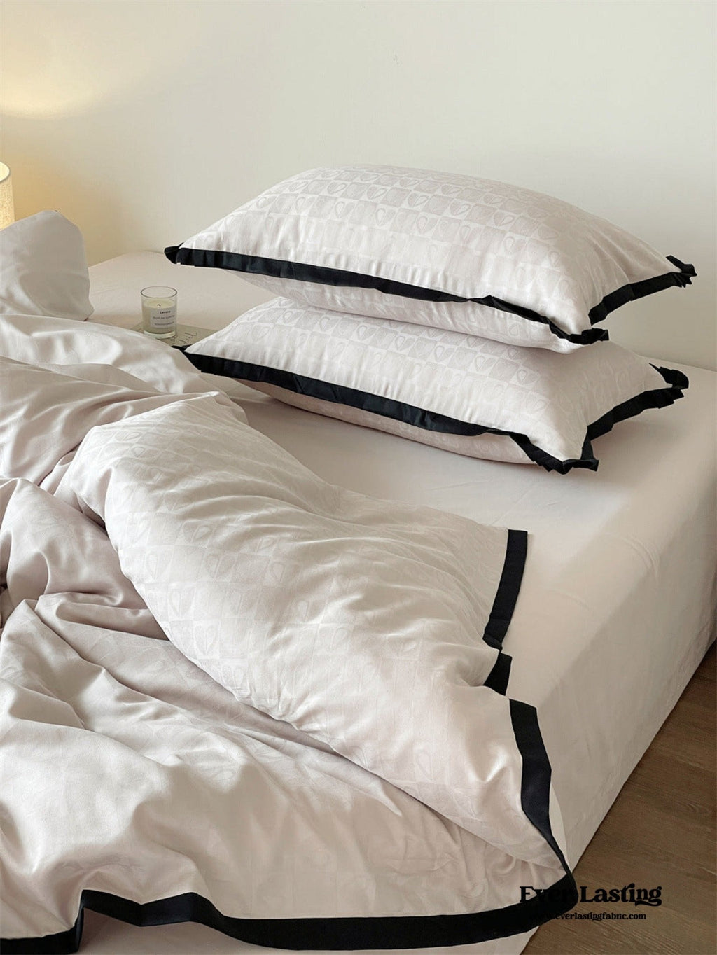 Silky Luxury Heart Textured Bedding Set / Beige