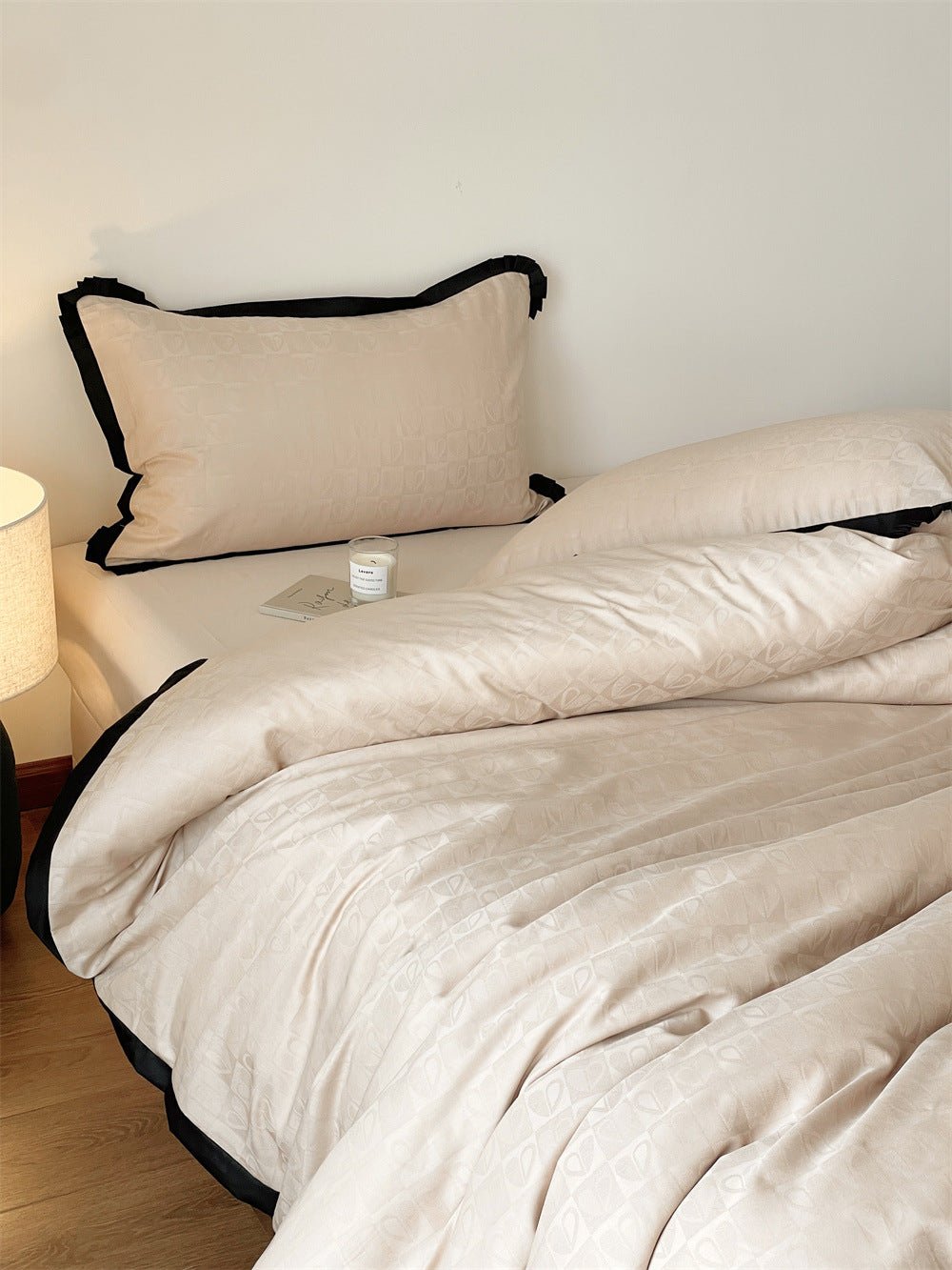 Silky Luxury Heart Textured Bedding Set / Beige