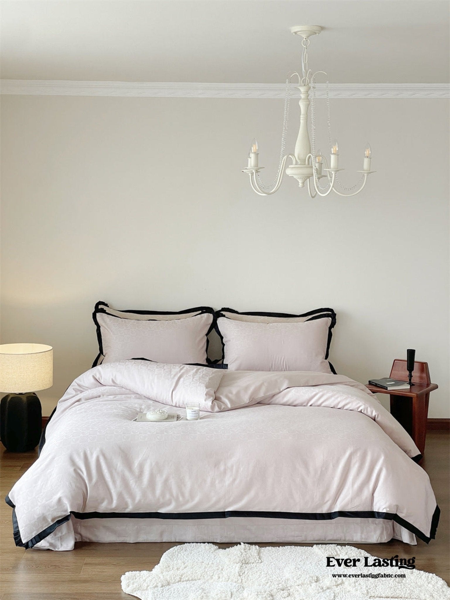 Silky Luxury Heart Textured Bedding Set / Beige