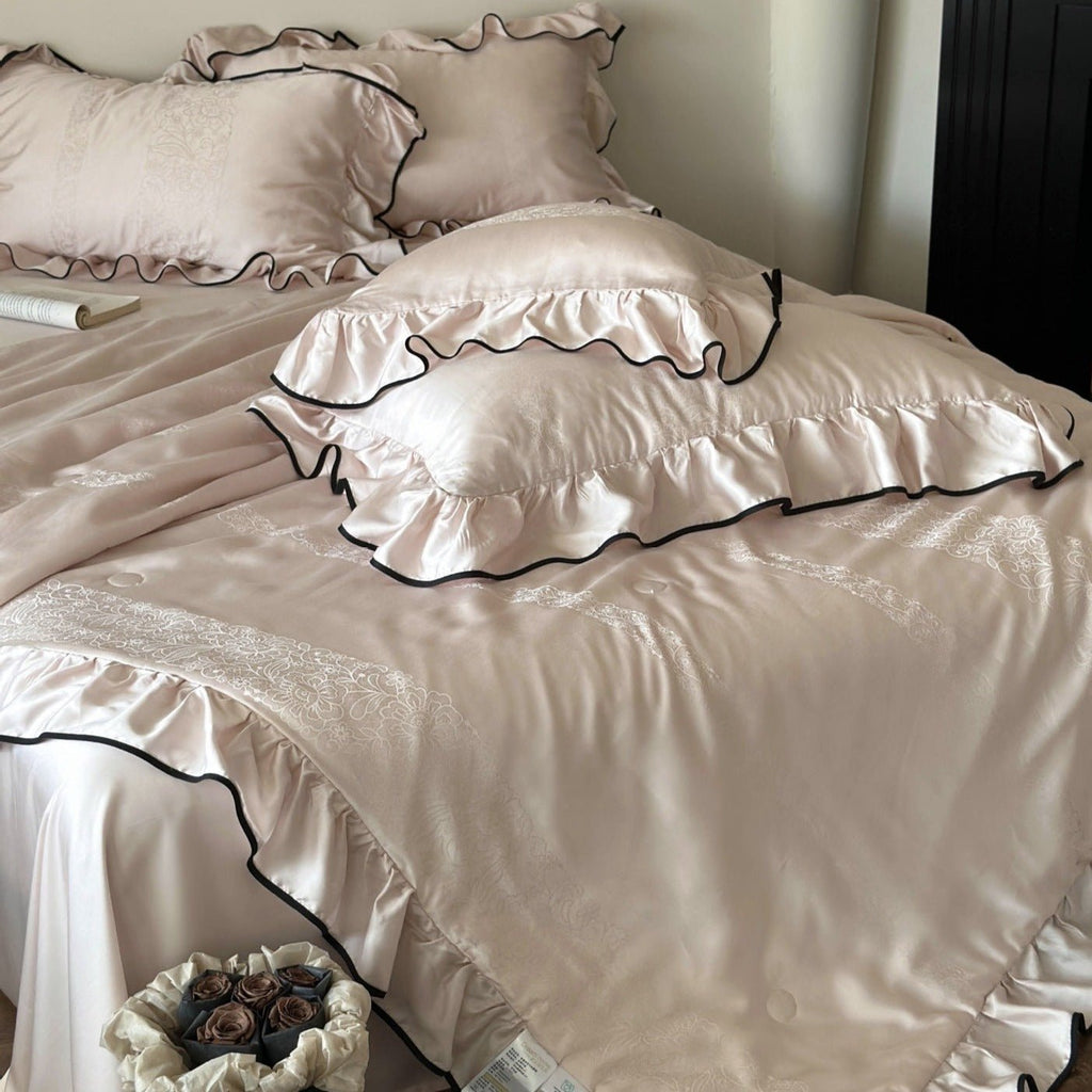 Silky Ruffle Blanket Comforter Set / Rust Pink