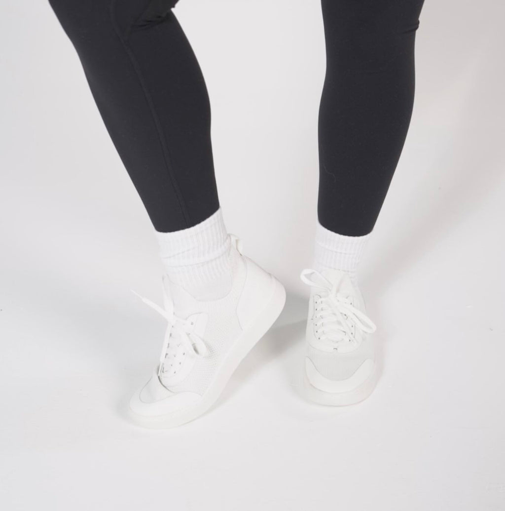 Skiff2 White Out